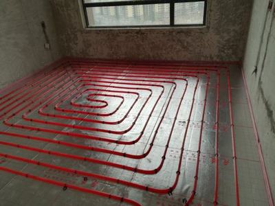 成都華僑城純水岸地暖案例 現代舒適家居的溫度藝術